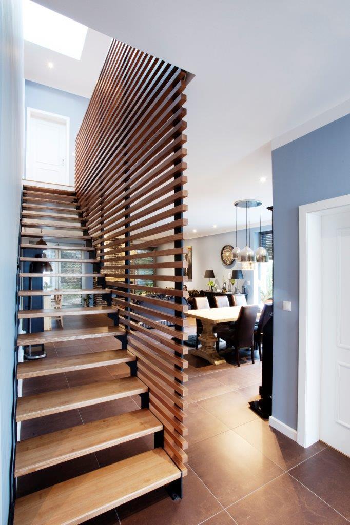 Schodisko Laser s atypickým zábradlím