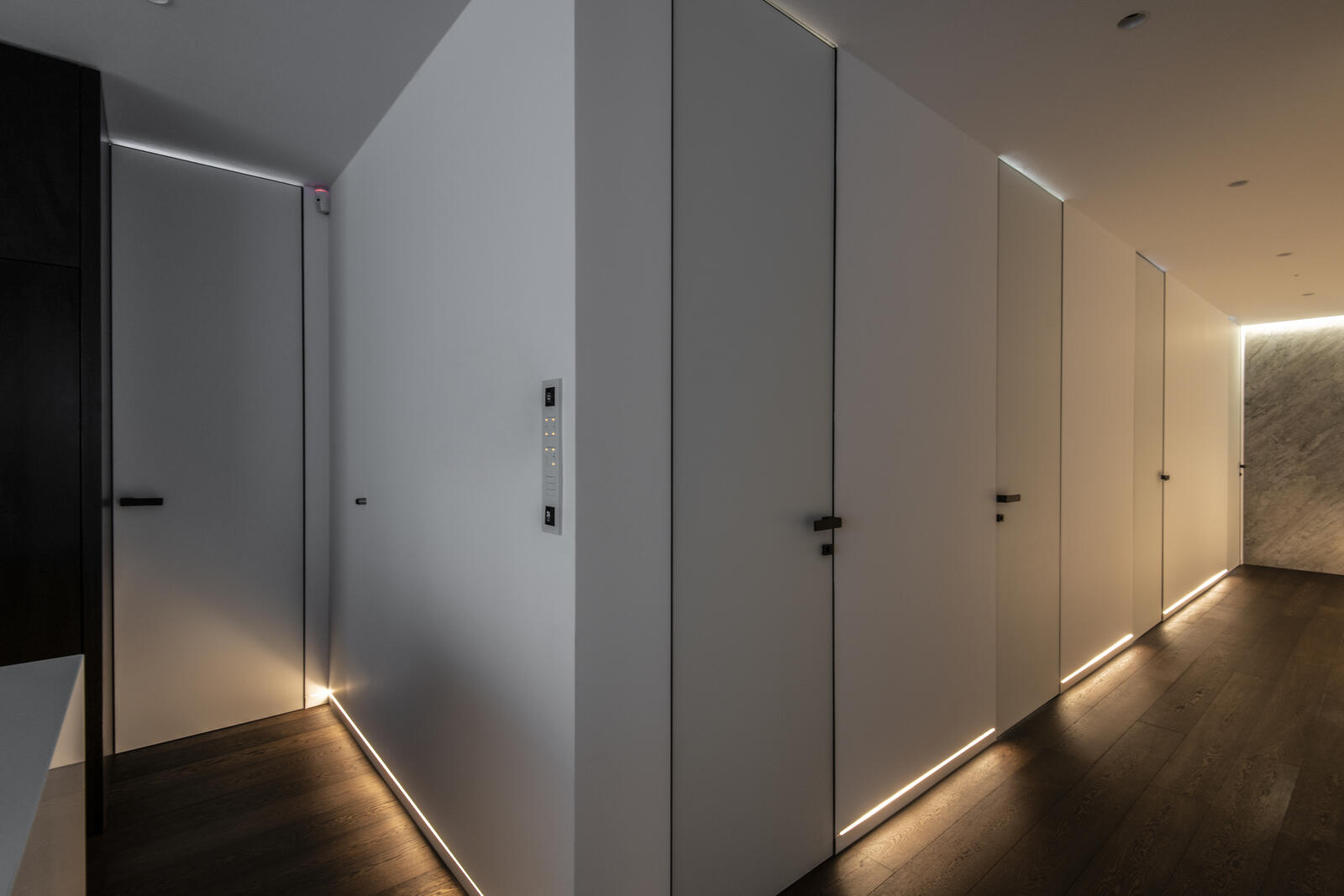 Skryté zárubne Aktive a dvere Master