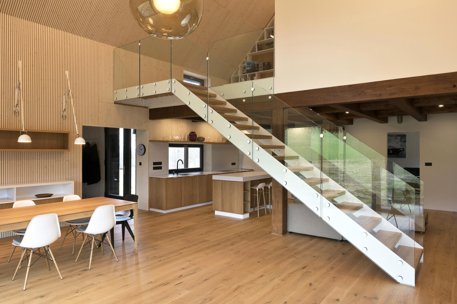 Schodisko Laser 1020